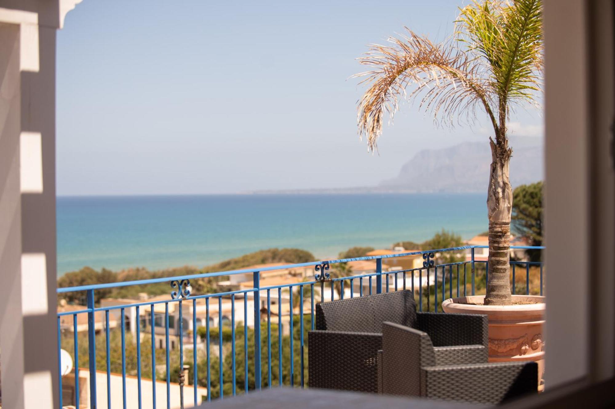 Holidaysicily Alcamo Marina Exterior photo
