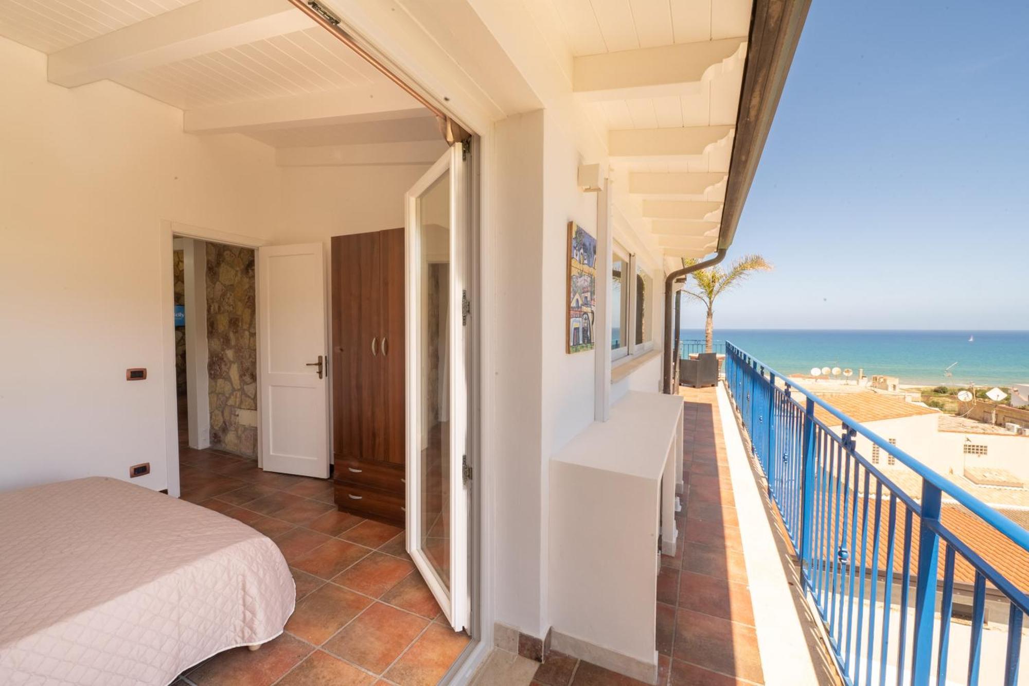Holidaysicily Alcamo Marina Exterior photo